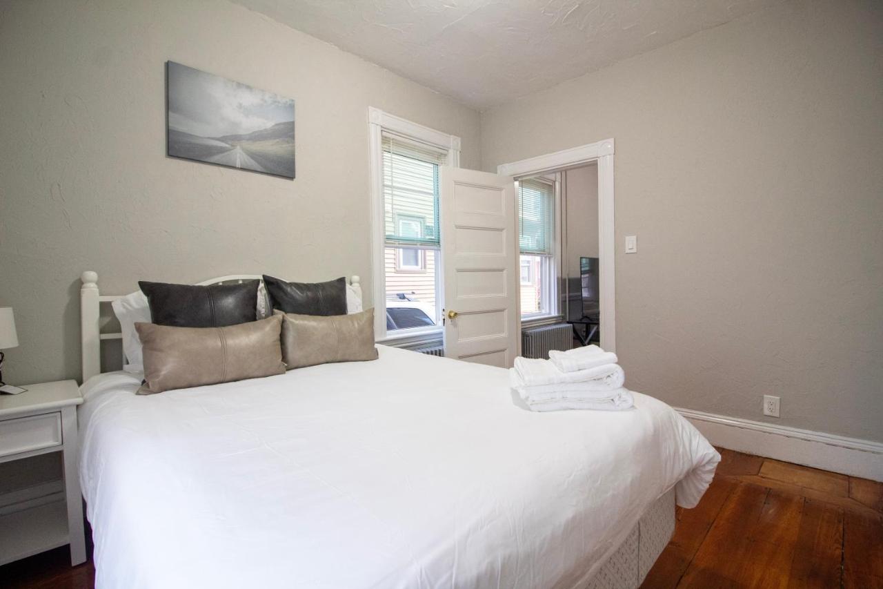 2 Bedroom Condo Close To Boston And Cambridge With Free Parkings Zewnętrze zdjęcie